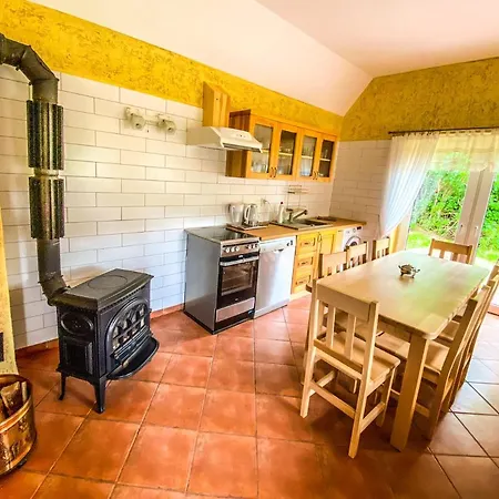 Bronki - Hope Well Farms Holiday home